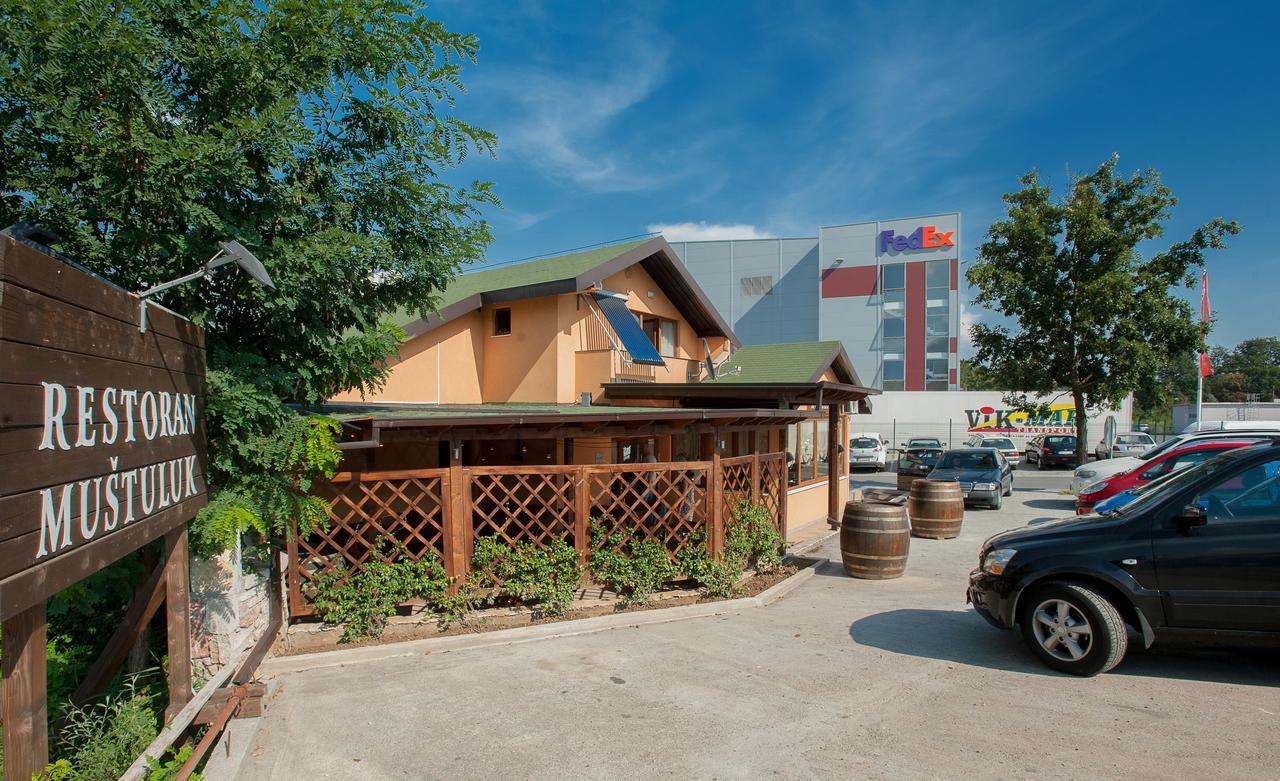 Apartament Danilovgrad Екстериор снимка